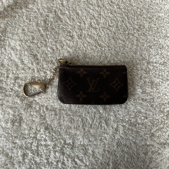 Louis Vuitton Accessories - Louis Vuitton Key Pouch